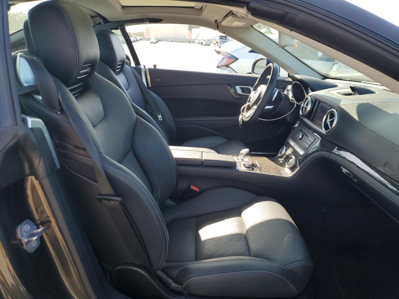2019 Mercedes-Benz Sl 550 VIN: WDDJK7DA4KF057074 Lot: 52197775