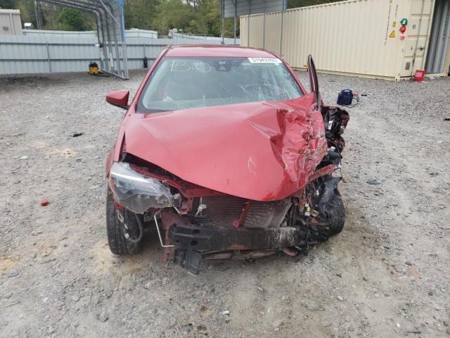  TOYOTA COROLLA 2018 Красный