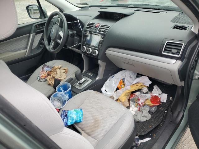  SUBARU FORESTER 2018 Зеленый