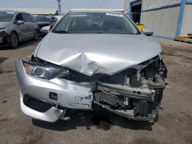  TOYOTA COROLLA 2018 Silver
