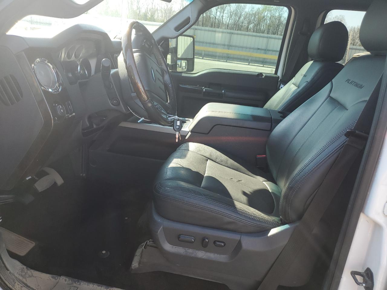 2014 Ford F250 Super Duty VIN: 1FT7W2B69EEB61564 Lot: 52742675