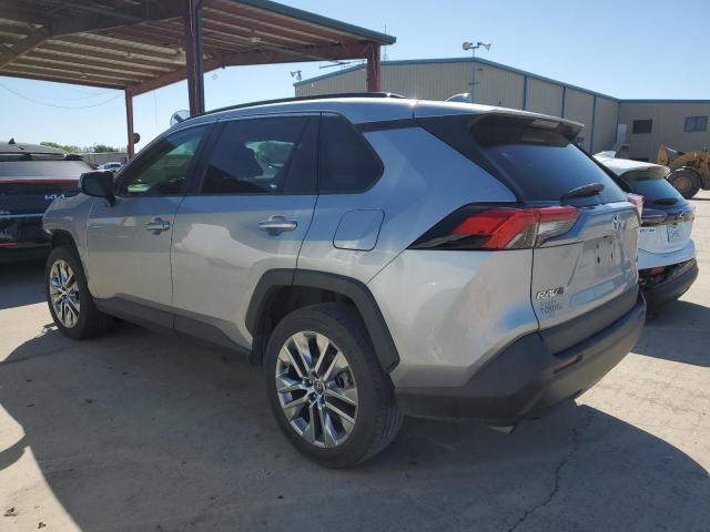  TOYOTA RAV4 2021 Srebrny