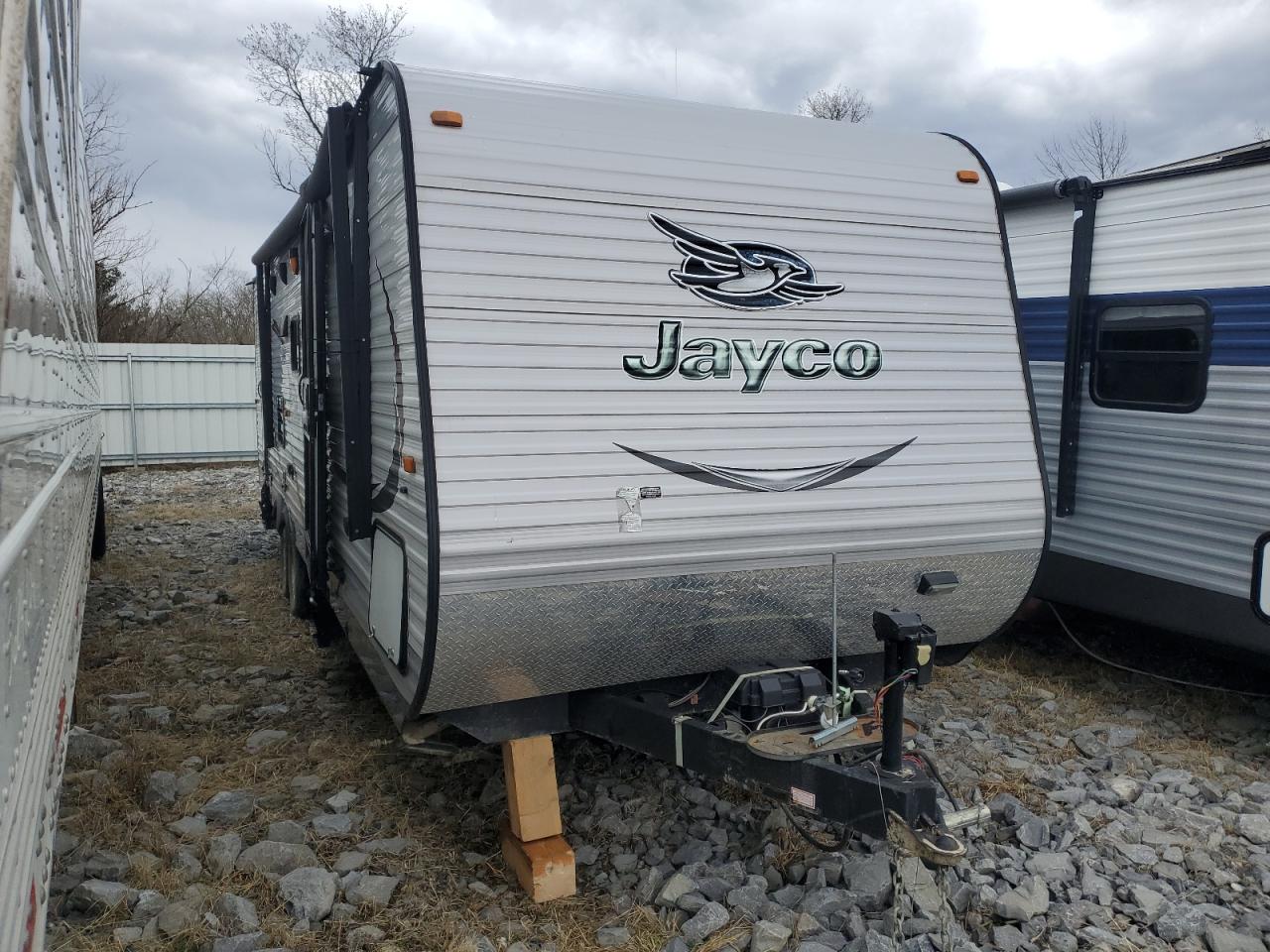 Albany, NY에서 판매 중인 2015 Jayco Jay Flight - Top/Roof