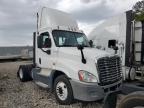 2015 FREIGHTLINER CASCADIA SEMI TRUCK à vendre chez Copart MS - JACKSON