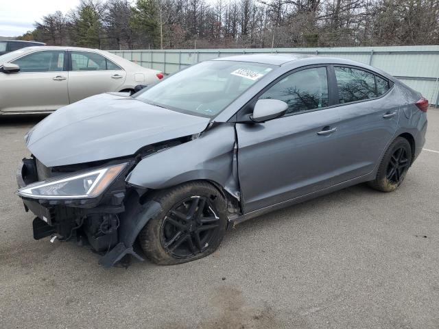  HYUNDAI ELANTRA 2019 Серый