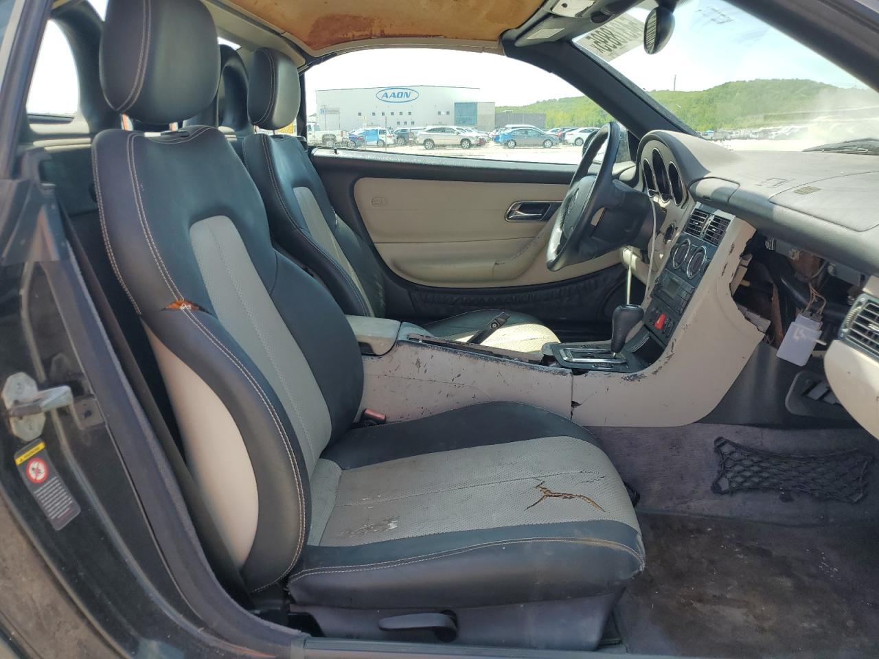 2000 Mercedes-Benz Slk 230 Kompressor VIN: WDBKK47F0YF166062 Lot: 54318895
