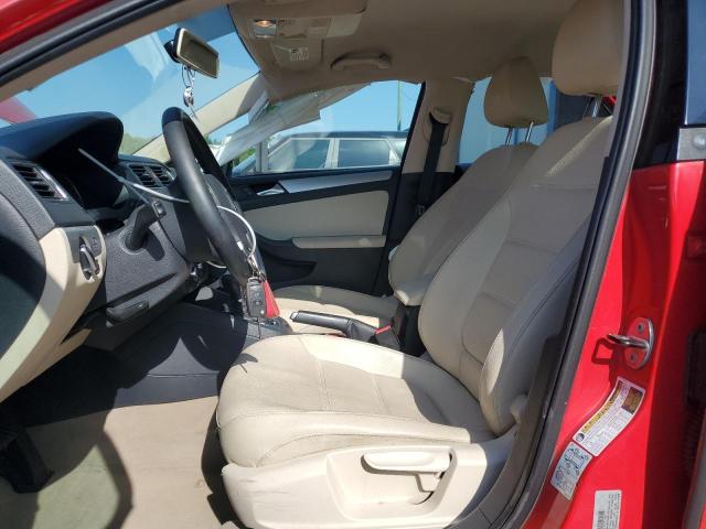 VOLKSWAGEN JETTA 2012 Czerwony