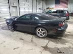 2001 Chevrolet Camaro Z28 продається в Franklin, WI - Front End