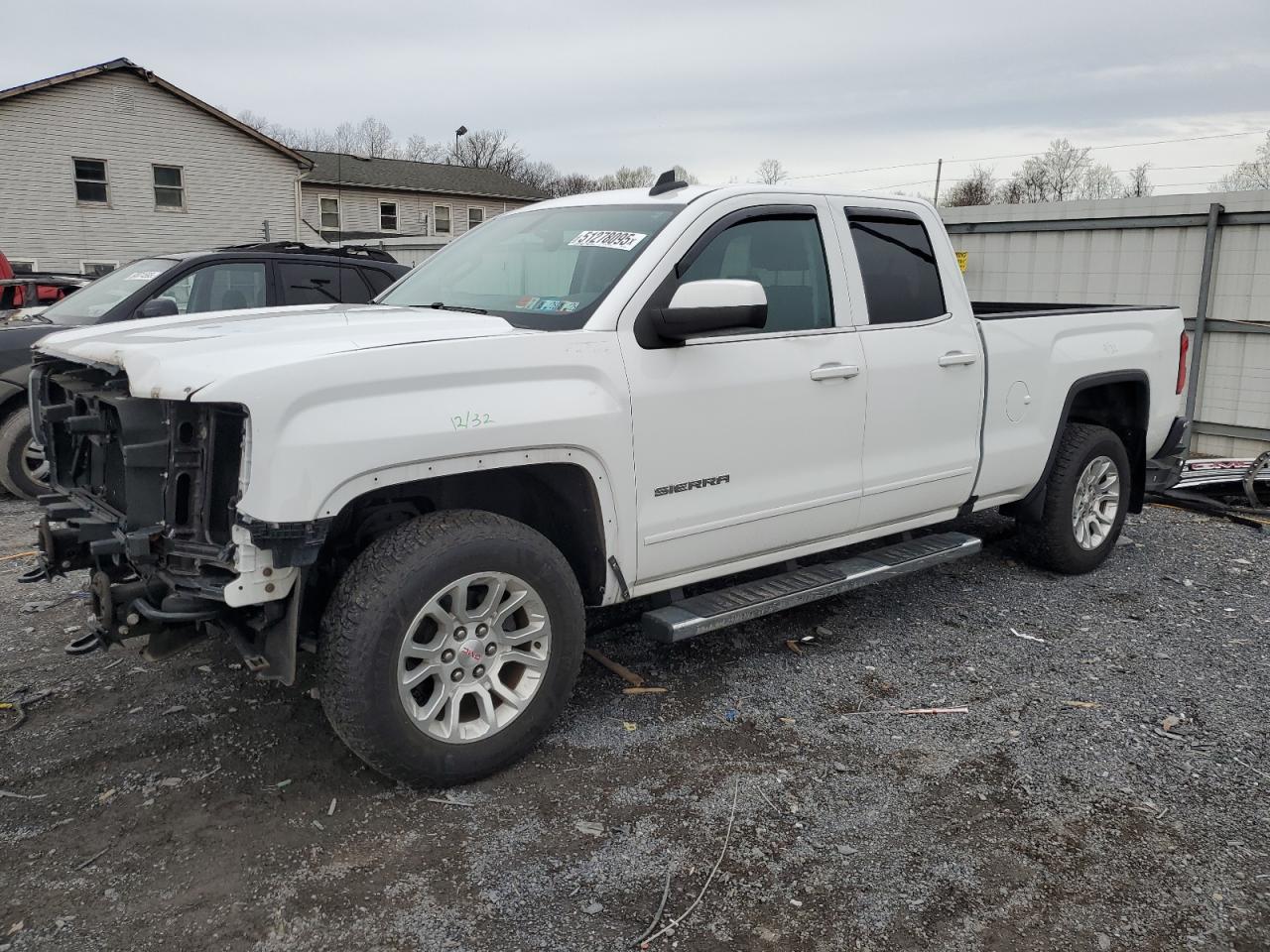 York Haven, PA에서 판매 중인 2016 Gmc Sierra K1500 Sle - Front End