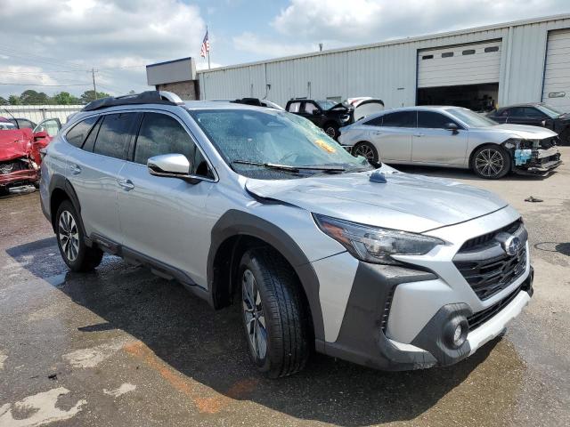  SUBARU OUTBACK 2024 Silver