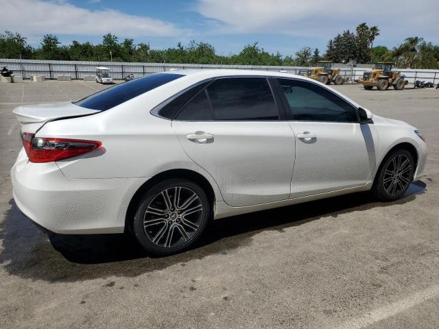  TOYOTA CAMRY 2016 White