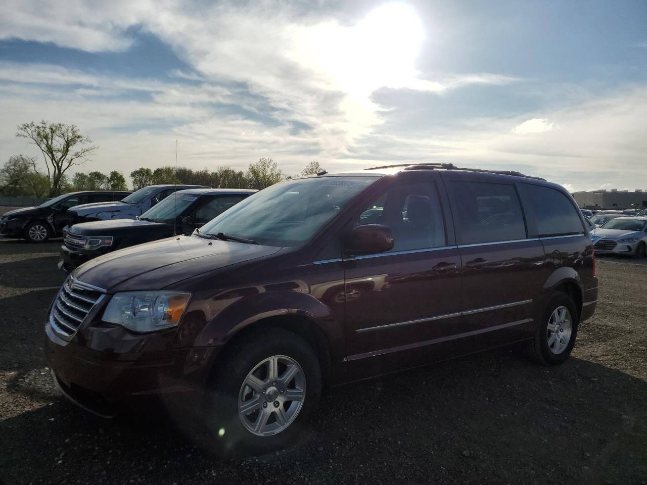 2009 Chrysler Town & Country Touring for Sale in Des Moines, IA - Normal Wear
