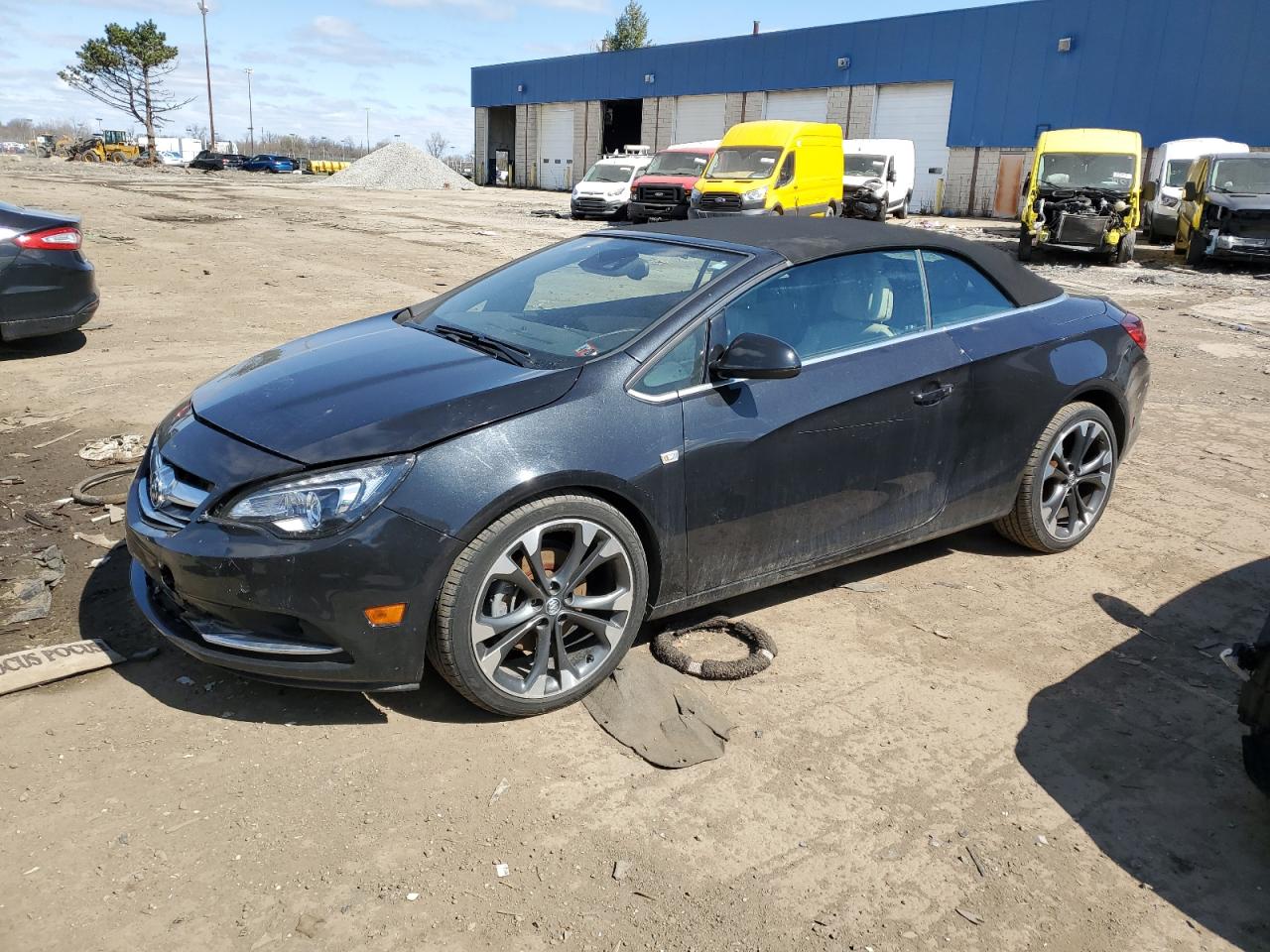W04WT3N50GG041943 BUICK CASCADA Photo 1