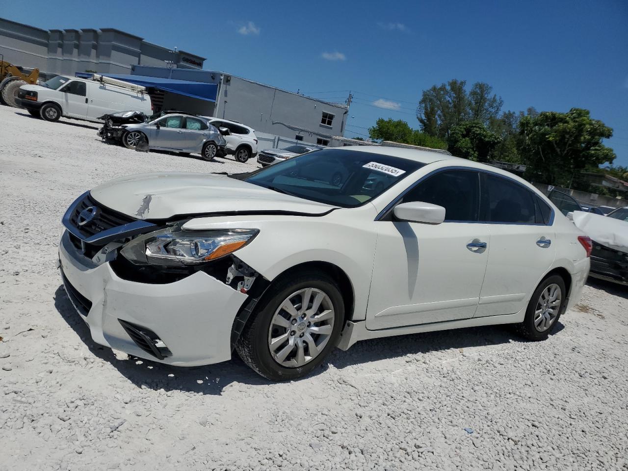Opa Locka, FL에서 판매 중인 2016 Nissan Altima 2.5 - Front End