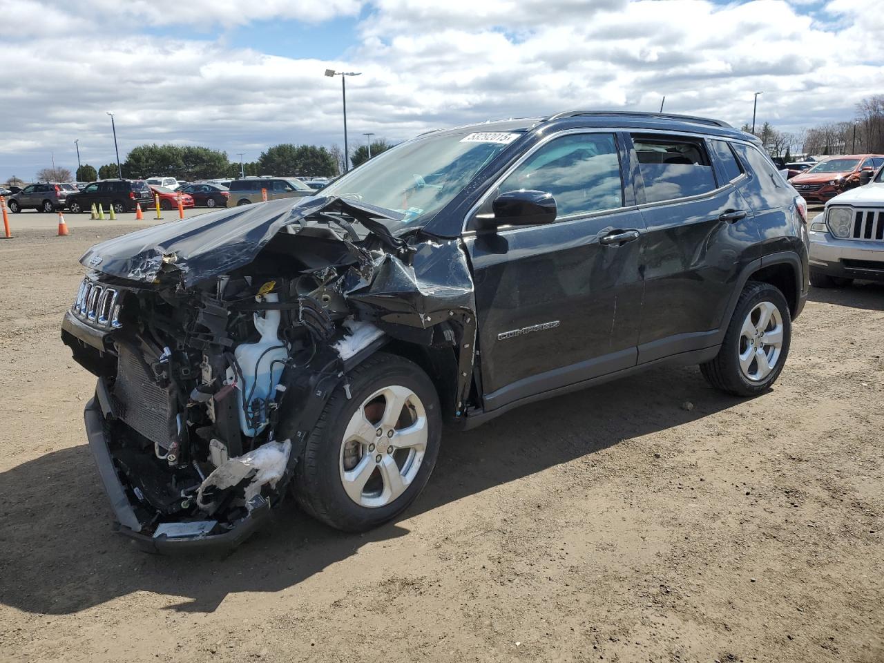 2019 Jeep Compass Latitude zu verkaufen in East Granby, CT - Front End