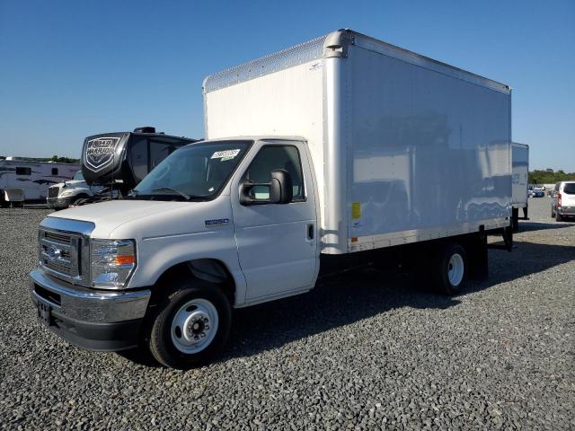 2023 Ford Econoline E350 Super Duty Cutaway Van