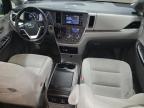 2019 Toyota Sienna Le продається в Elgin, IL - Rear End