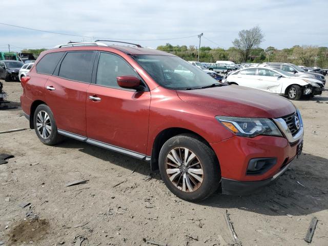  NISSAN PATHFINDER 2017 Czerwony