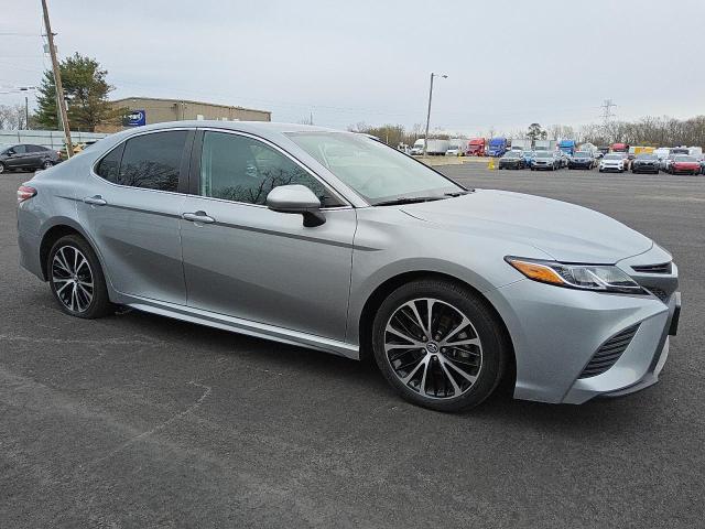  TOYOTA CAMRY 2020 Gray