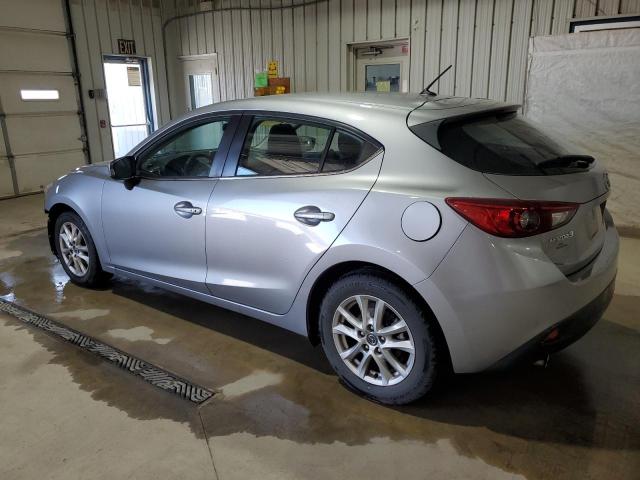  MAZDA 3 2016 Srebrny