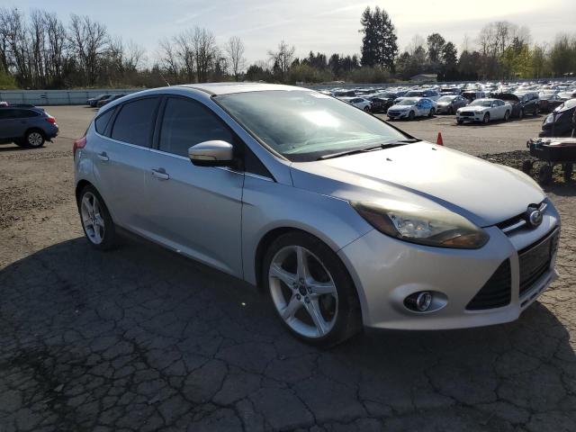  FORD FOCUS 2013 Серебристый