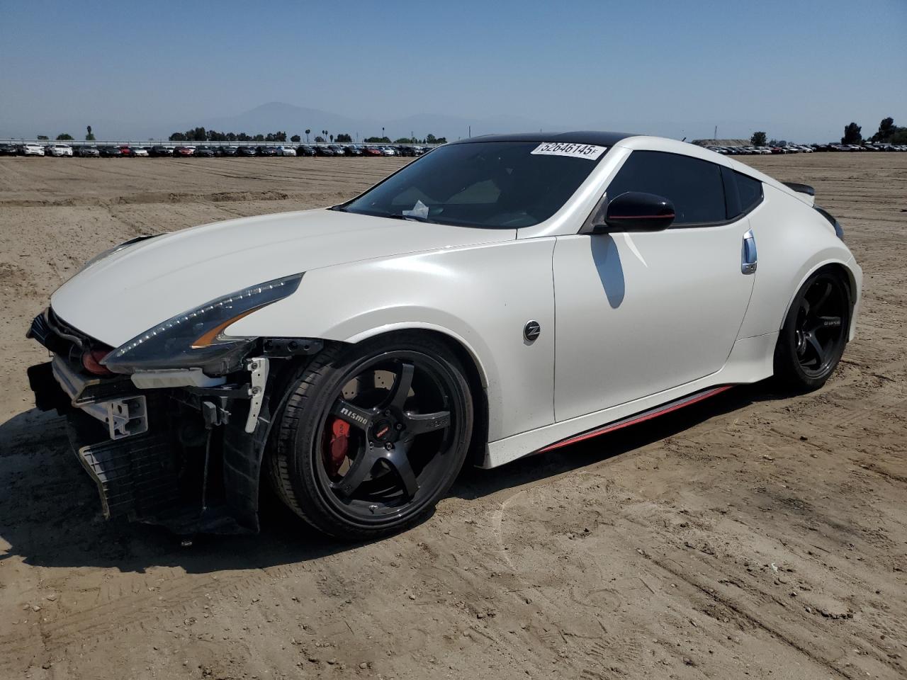Bakersfield, CA에서 판매 중인 2015 Nissan 370Z Base - Side