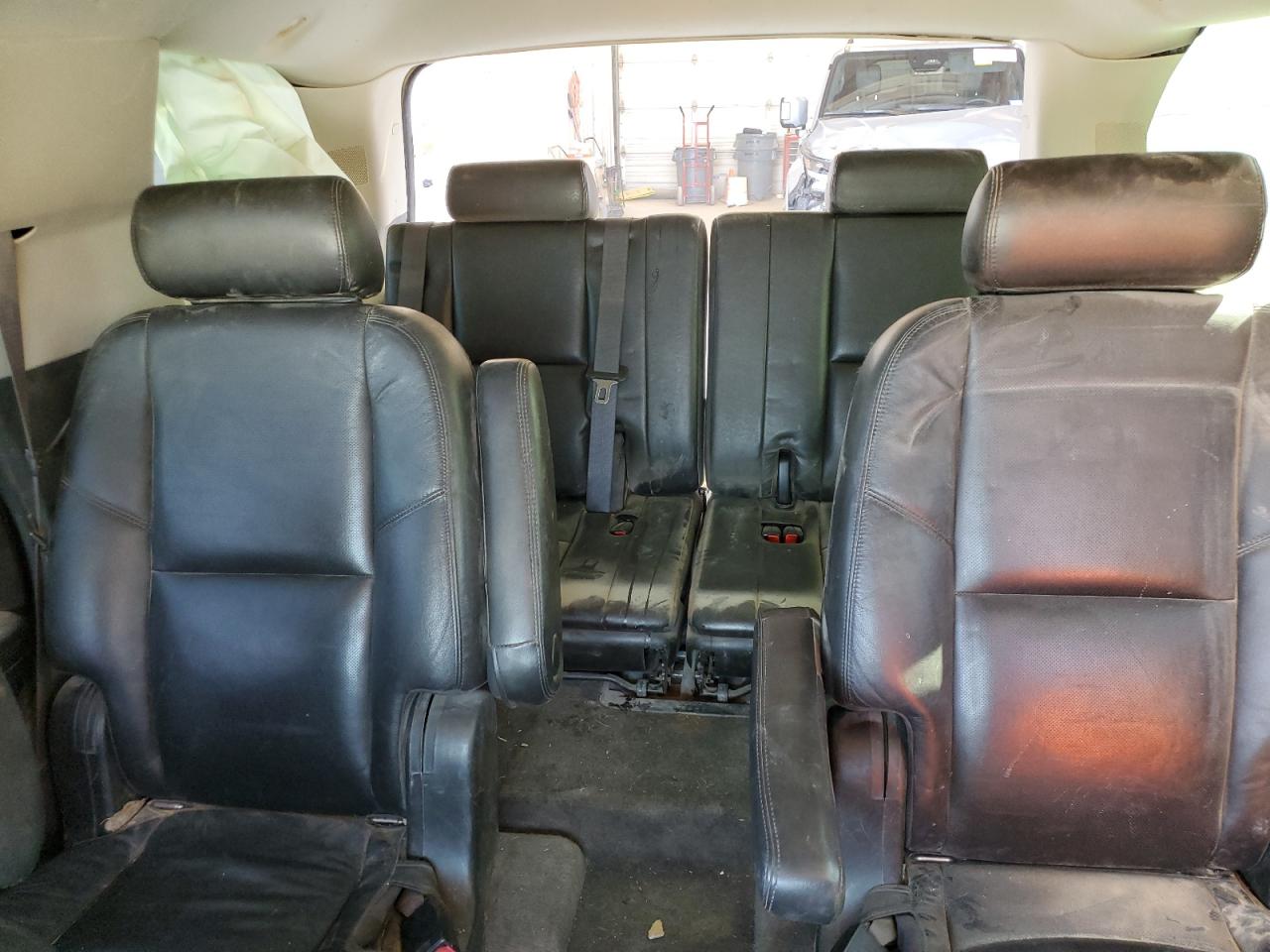 2010 Cadillac Escalade Premium VIN: 1GYUKCEF7AR198688 Lot: 52306655