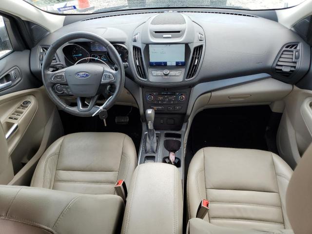 FORD ESCAPE 2017 Srebrny