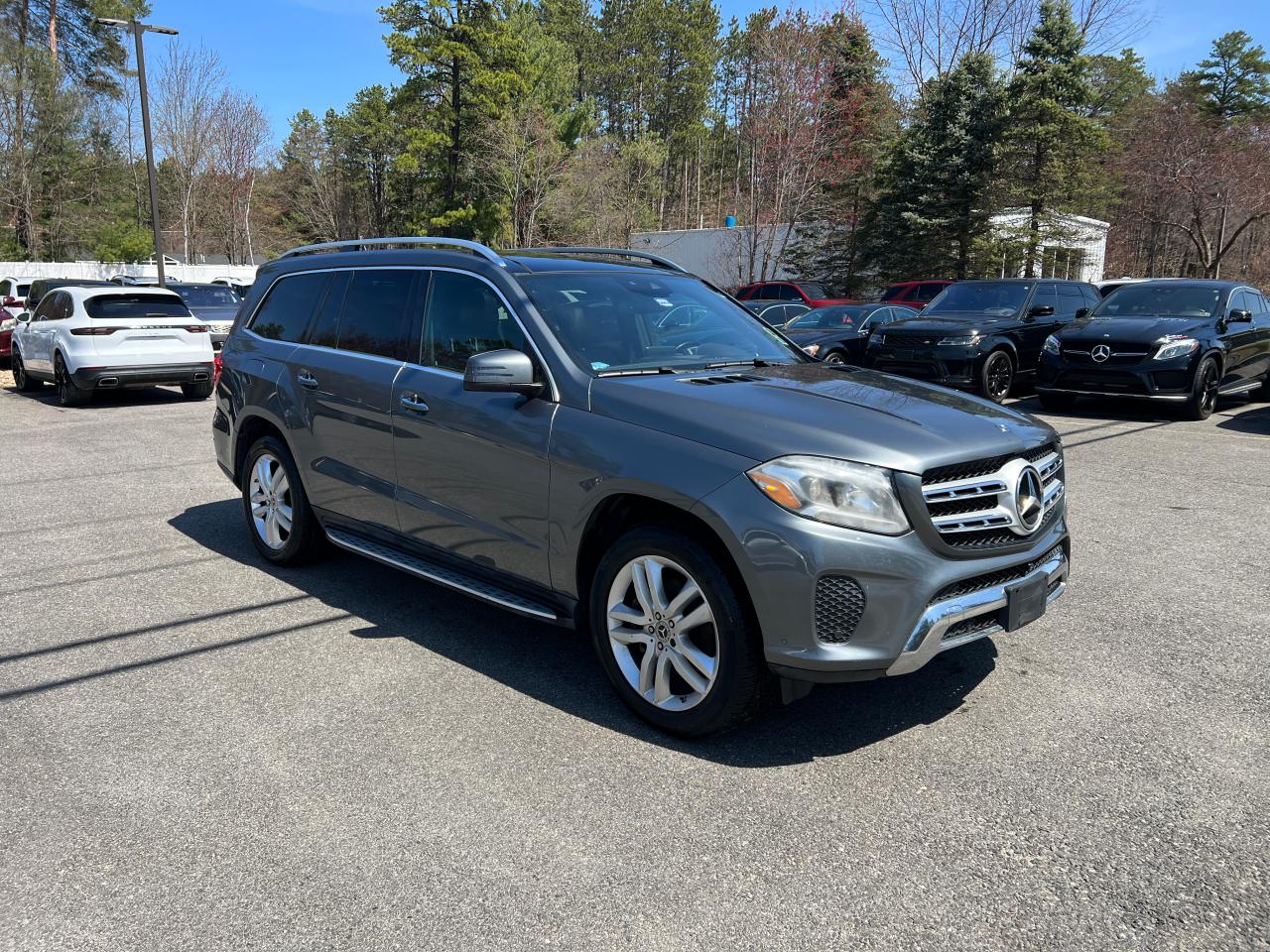 2017 Mercedes-Benz Gls 450 4Matic продається в North Billerica, MA - Minor Dent/Scratches