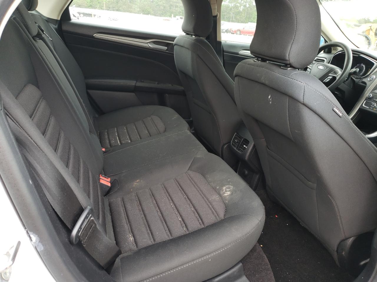 2019 Ford Fusion Se VIN: 3FA6P0LU3KR124826 Lot: 54141185