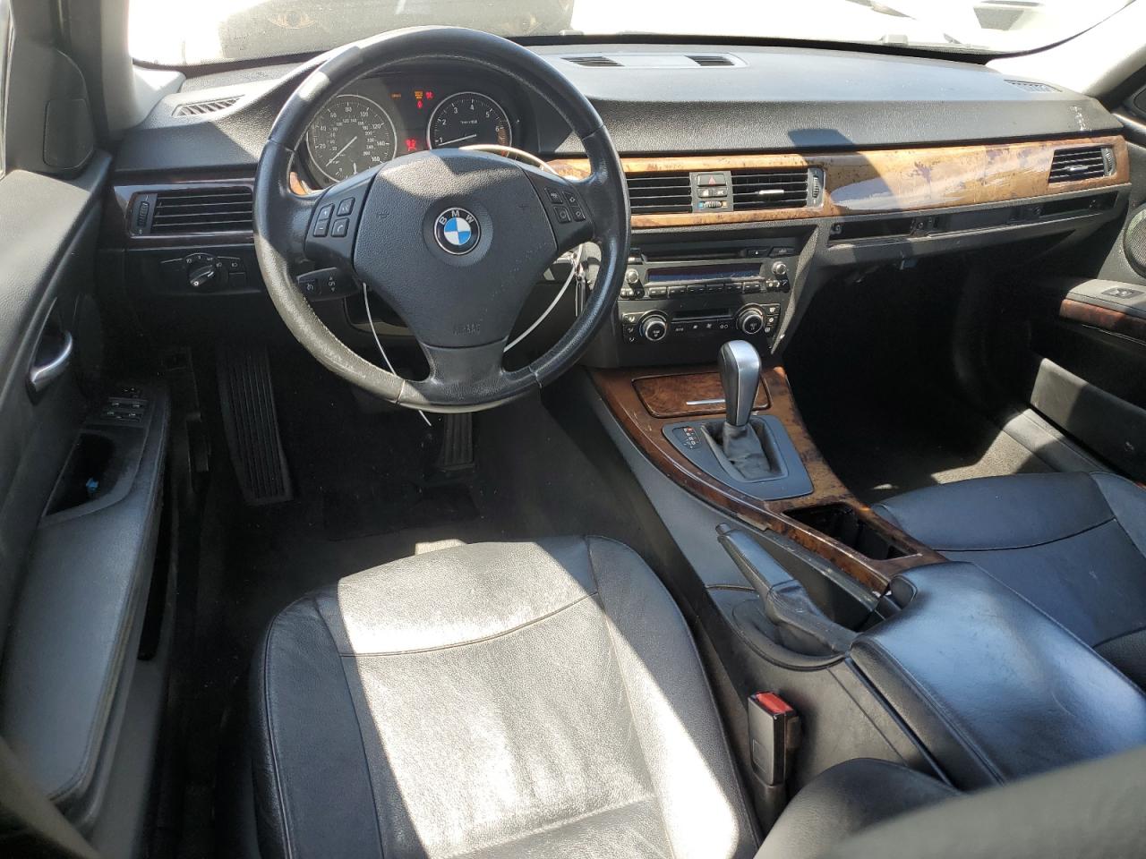2008 BMW 328 I VIN: WBAVA33508KX85838 Lot: 52621395