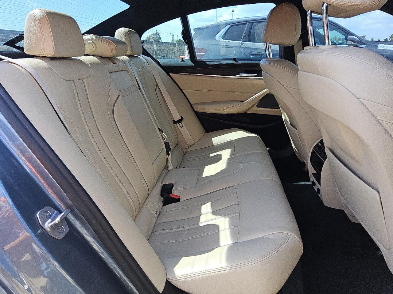 2017 BMW 540 I VIN: WBAJE5C37HWA92323 Lot: 53340355