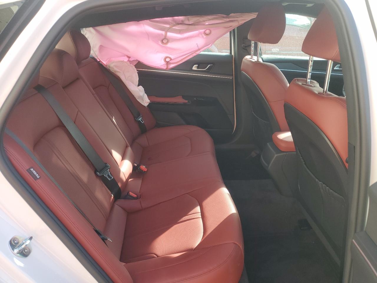2025 Kia K5 Gt Line VIN: KNAG64J76S5304193 Lot: 52405075