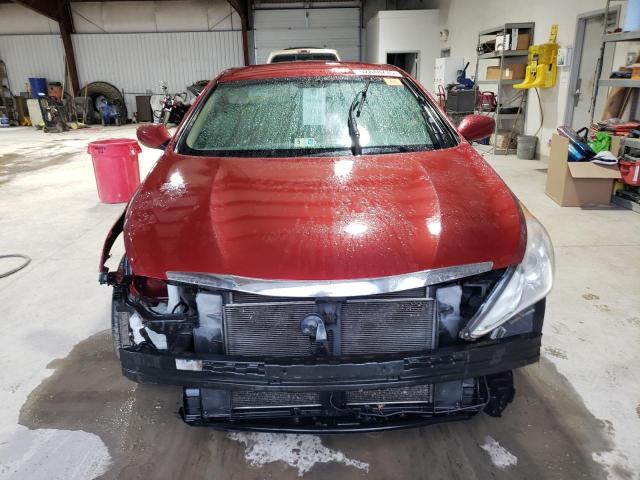  HYUNDAI SONATA 2012 Czerwony