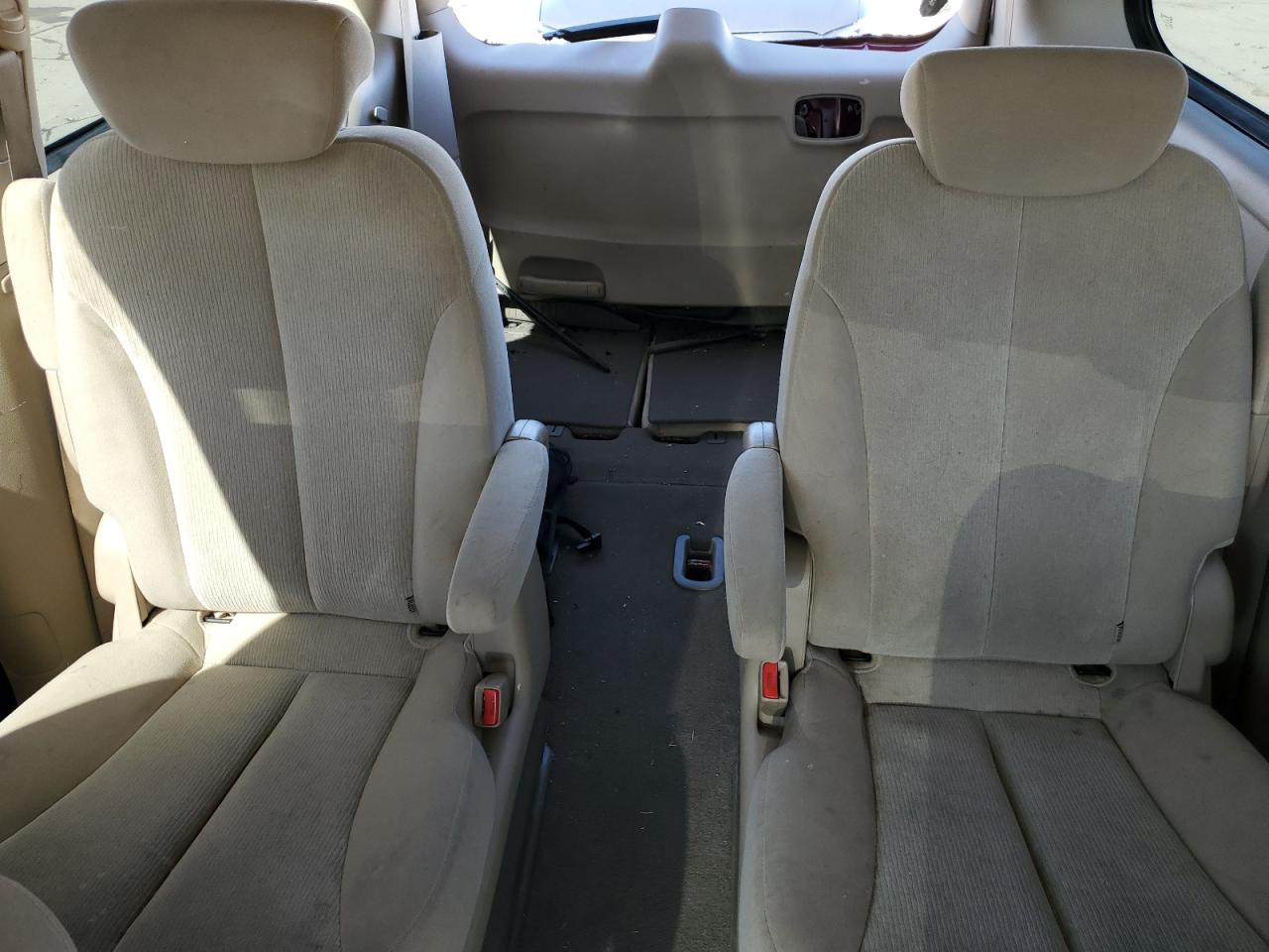 2009 Kia Sedona Ex VIN: KNDMB233796321122 Lot: 52336225