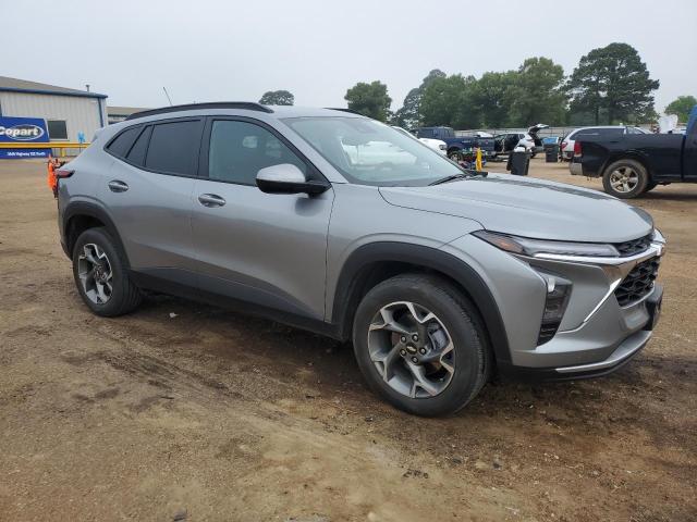  CHEVROLET TRAX 2024 Szary