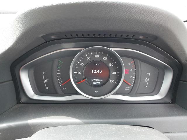 2014 VOLVO V70 BUSINE