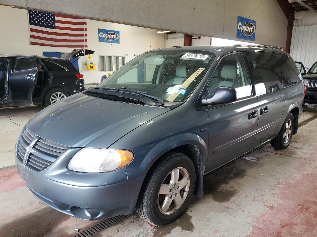 2007 Dodge Grand Caravan Sxt იყიდება Angola-ში, NY - Minor Dent/Scratches