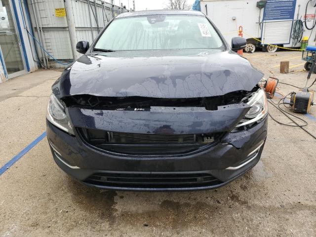  VOLVO S60 2016 Синий