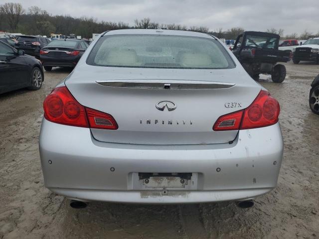  INFINITI G37 2012 Серебристый