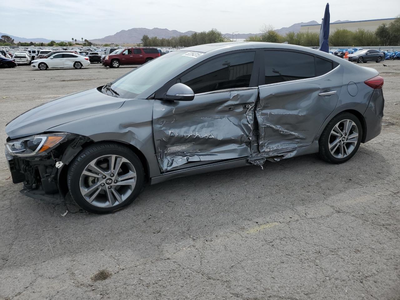 2017 Hyundai Elantra Se للبيع في Las Vegas، NV - Side