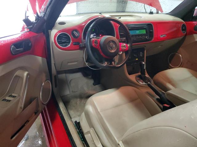  VOLKSWAGEN BEETLE 2014 Czerwony