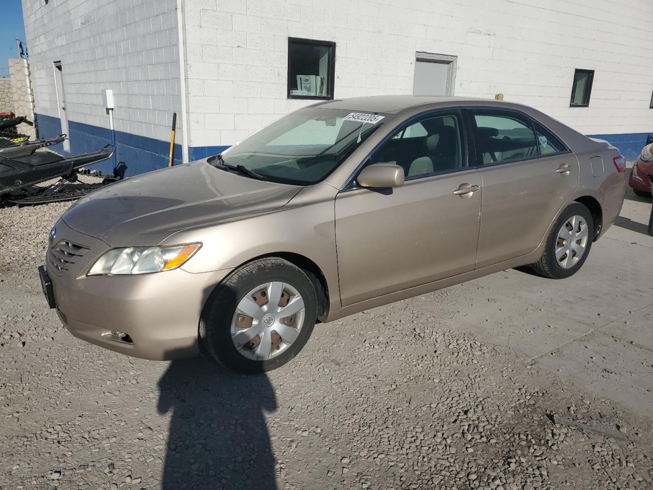 2009 Toyota Camry Base იყიდება Farr West-ში, UT - Rear End