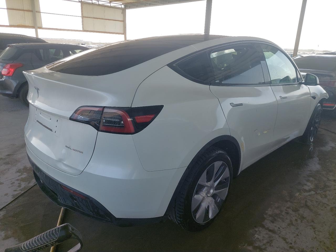 XP7YGCEK9RB327794 - 2024 Tesl Y - #undefined