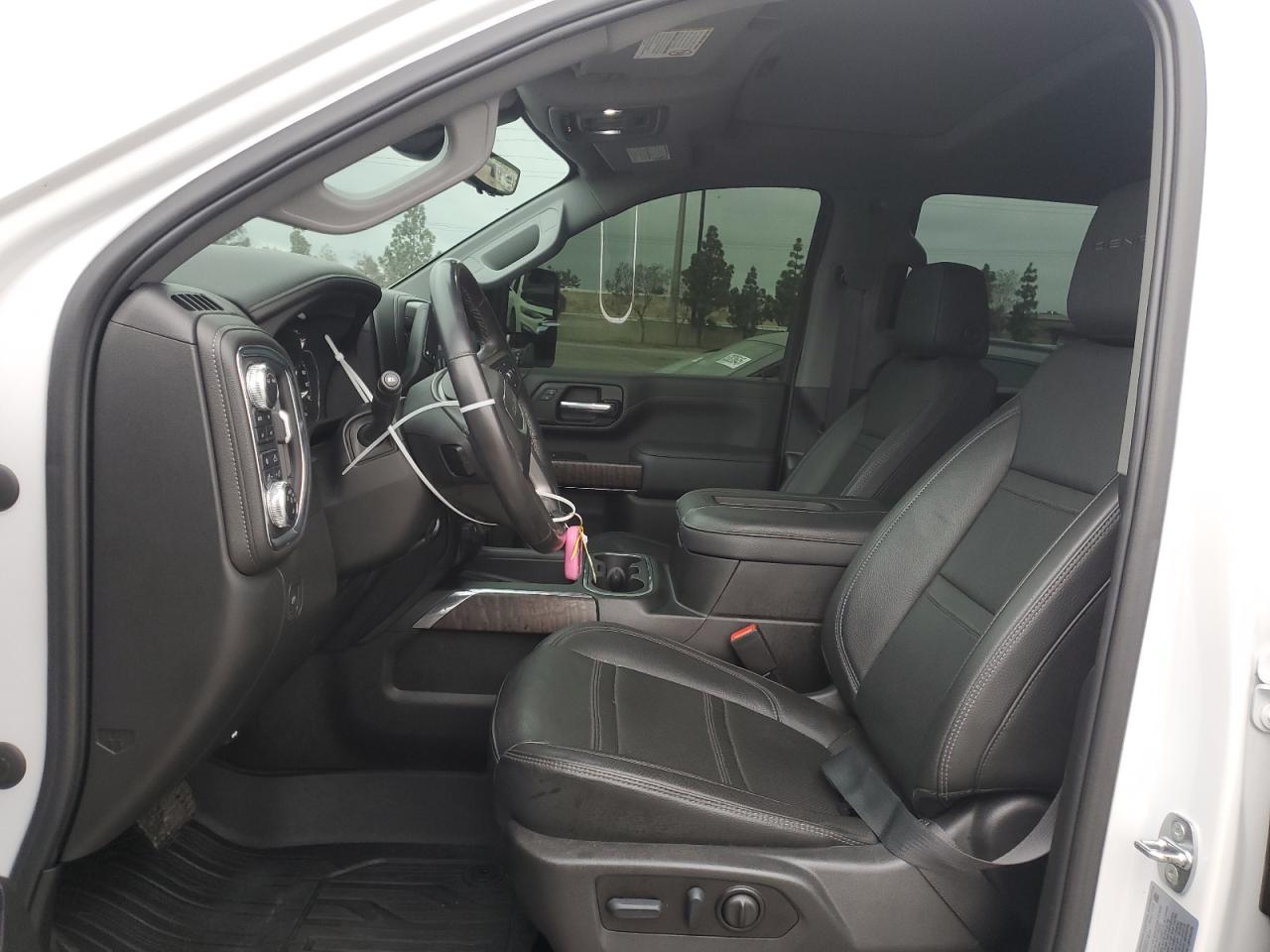 2022 GMC Sierra - Image 7