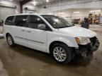 2016 Chrysler Town & Country Limited Platinum zu verkaufen in Avon, MN - Front End