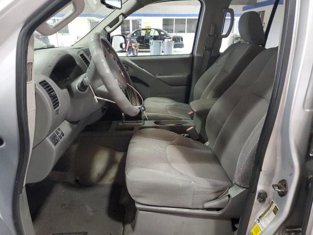 Pickups NISSAN FRONTIER 2016 Gray