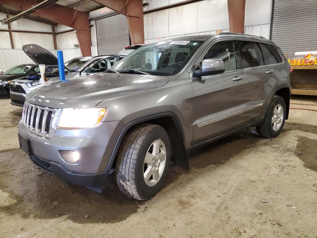 2013 Jeep Grand Cherokee Laredo for Sale in Lansing, MI - Top/Roof