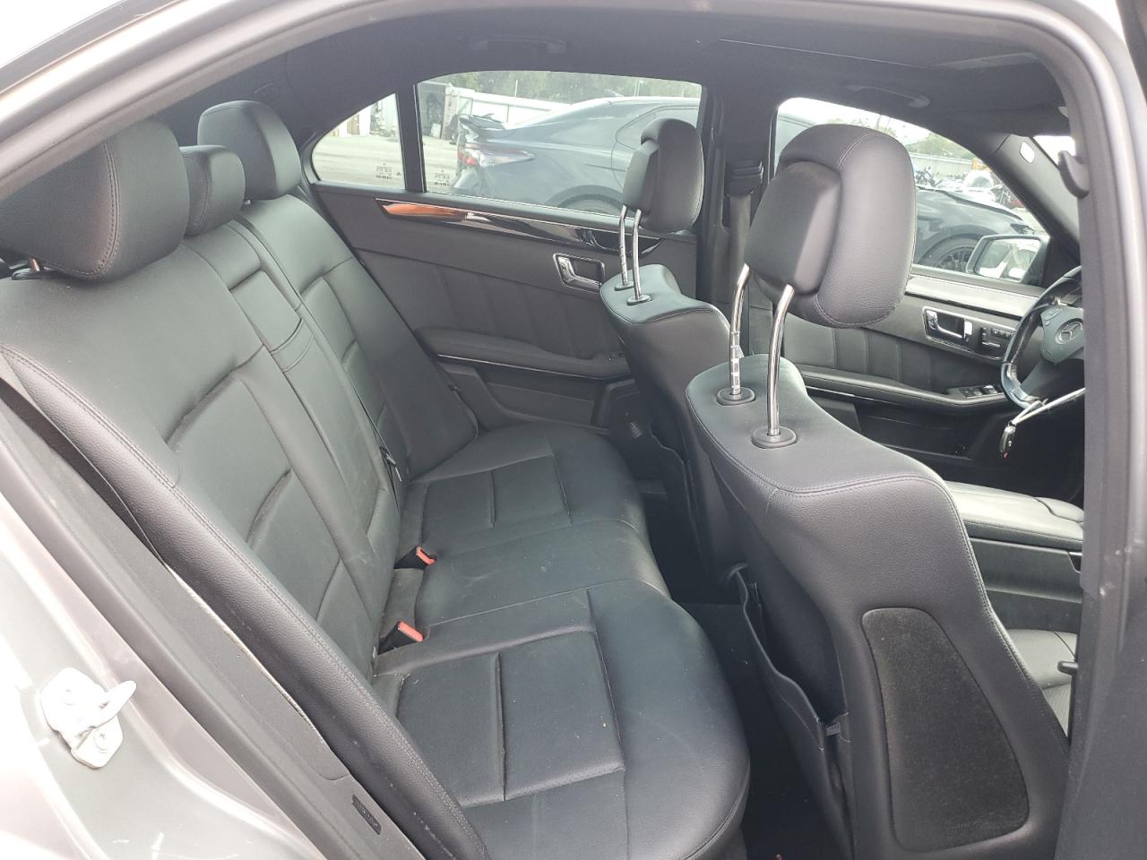 2010 Mercedes-Benz E 350 VIN: WDDHF5GB6AA022074 Lot: 54190085