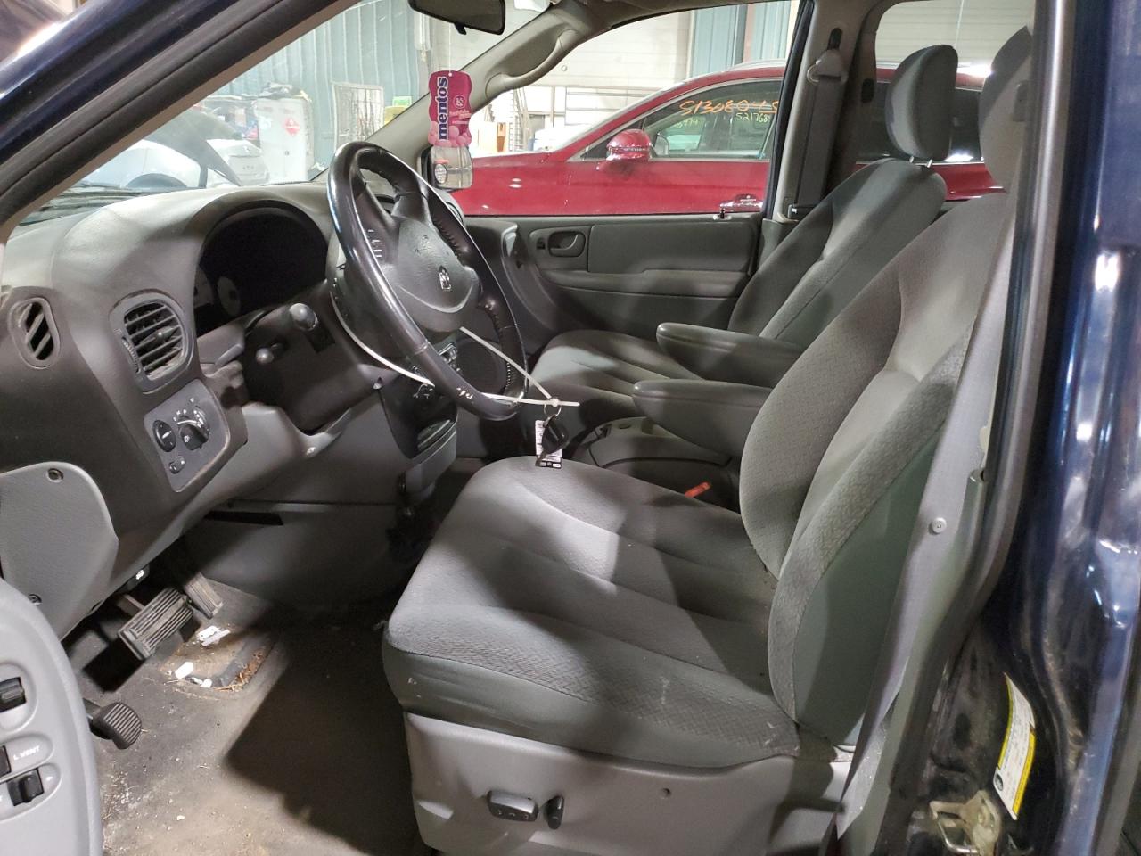 2005 Dodge Grand Caravan Sxt VIN: 2D4GP44L65R581025 Lot: 52443995
